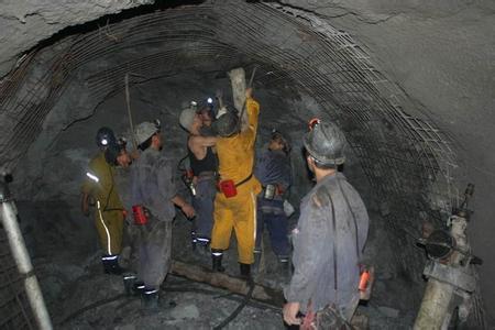 武乡工程爆破中的危险因素分析以及应对工程爆破危险的措施